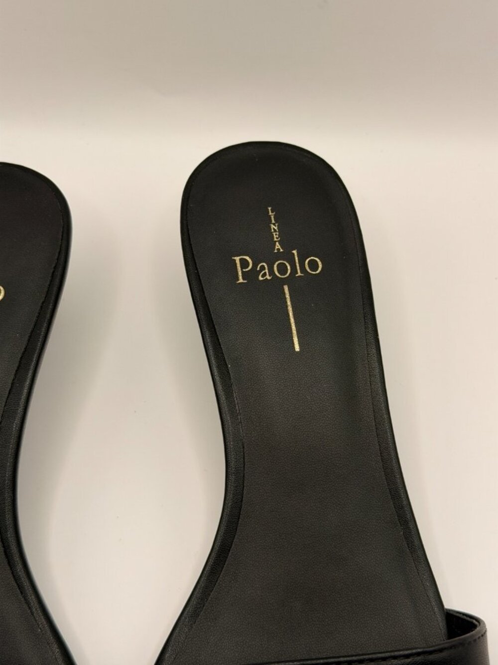 Linea Paolo Women’s Ilia Black Leather Kitten Heel Sandal Sz 8 M - Picture 2 of 10